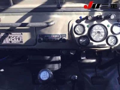 MITSUBISHI Jeep, 1975 год., лот 1057 - фото 11