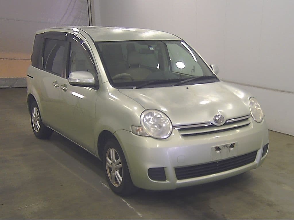 TOYOTA Sienta, 2007 год., лот 69106