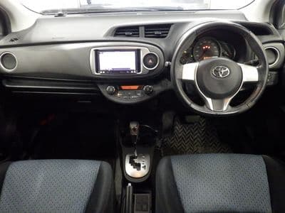 TOYOTA Vitz, 2013 год., лот 60247 - фото 3