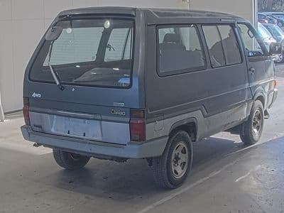 NISSAN Largo, 1987 год., лот 20471 - фото 2
