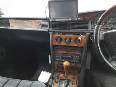 MERCEDES_BENZ 190 series, 1992 год., лот 38018 - фото 9