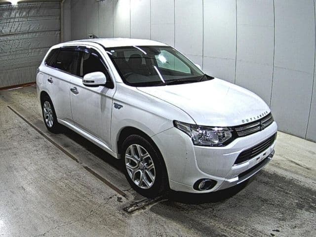 MITSUBISHI Outlander Phev, 2015 год., лот 4169