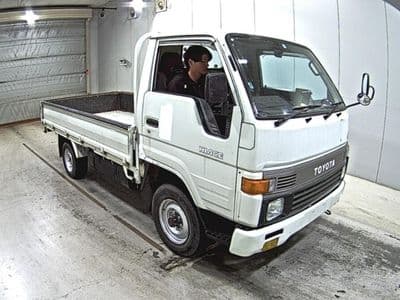 TOYOTA Hiace Truck, 1992 год., лот 4010