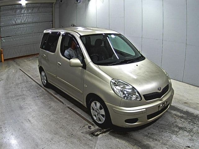TOYOTA Funcargo, 2004 год., лот 9371