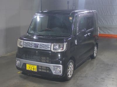 TOYOTA Pixis Mega, 2016 год., лот 4015