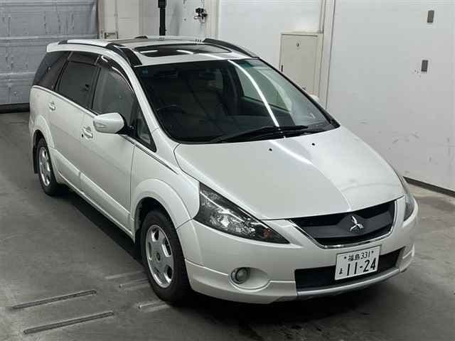 MITSUBISHI Grandis, 2005 год., лот 90100