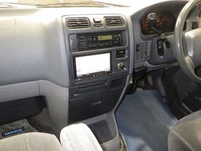 TOYOTA Granvia, 1995 год., лот 4627 - фото 3