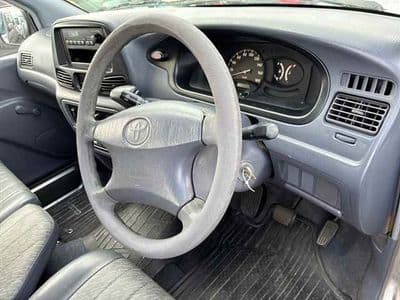 TOYOTA Lite Ace Noah, 2000 год., лот 85184 - фото 3