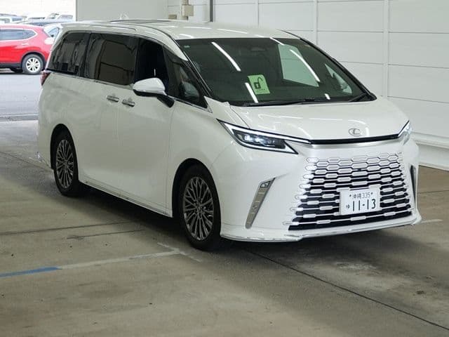 LEXUS Lm, 2024 год., лот 2167