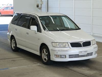 MITSUBISHI Chariot Grandis, 2002 год., лот 2686
