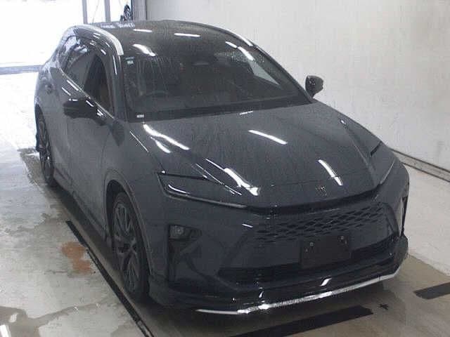 TOYOTA Crown Estate, 2025 год., лот 1538