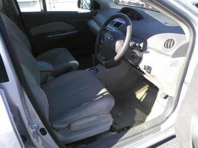 TOYOTA Belta, 2010 год., лот 323 - фото 3