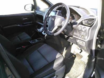 TOYOTA Voxy, 2020 год., лот 8032 - фото 3