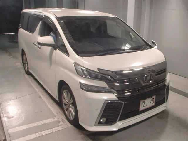 TOYOTA Vellfire, 2017 год., лот 77