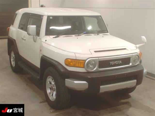 TOYOTA Fj Cruiser, 2011 год., лот 794