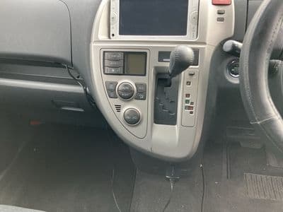 TOYOTA Ractis, 2009 год., лот 20114 - фото 6