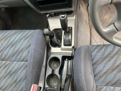 TOYOTA Hilux Surf, 2000 год., лот 20122 - фото 6