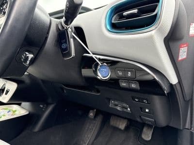 TOYOTA Prius Phv, 2017 год., лот 20270 - фото 7