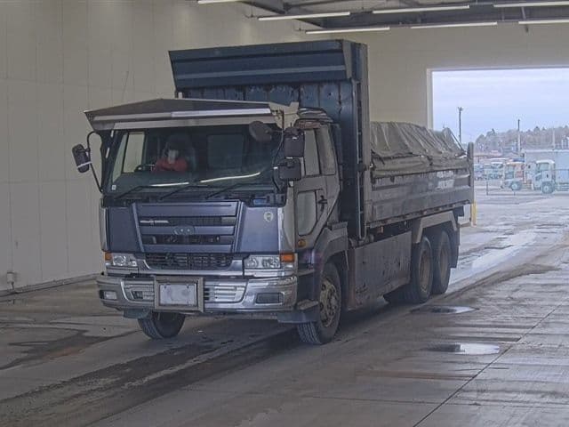 NISSAN Truck, 2004 год., лот 4586