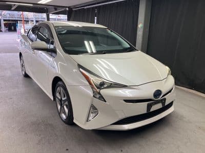 TOYOTA Prius, 2017 год., лот 1090