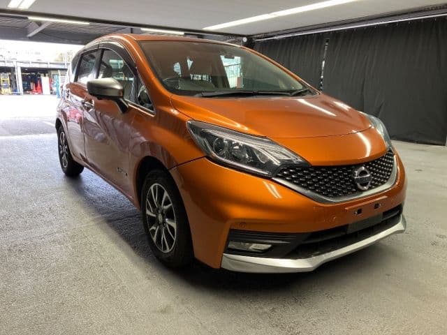 NISSAN Note, 2017 год., лот 4015