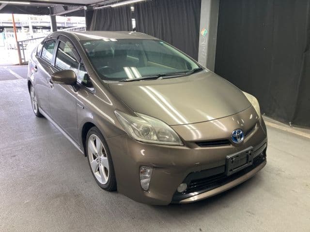 TOYOTA Prius, 2012 год., лот 1036