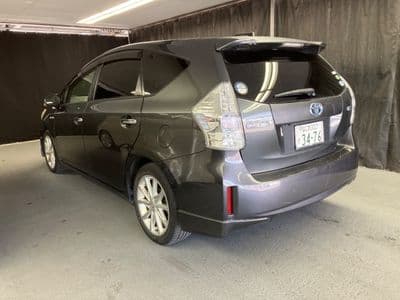 TOYOTA Prius Alpha, 2013 год., лот 1061 - фото 2