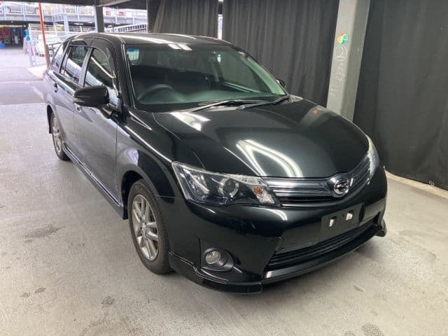 TOYOTA Corolla Fielder, 2015 год., лот 1085