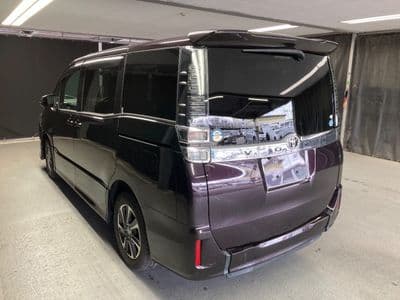 TOYOTA Voxy, 2019 год., лот 1088 - фото 2