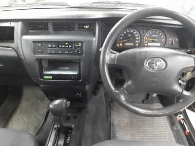 TOYOTA Crown Comfort, 2017 год., лот 30302 - фото 9