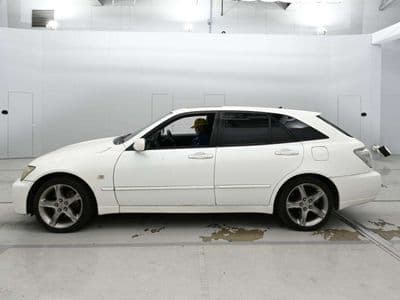 TOYOTA Altezza Wagon, 2001 год., лот 10172 - фото 4