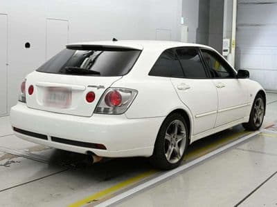 TOYOTA Altezza Wagon, 2001 год., лот 10172 - фото 2