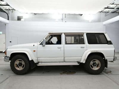 NISSAN Safari, 1993 год., лот 90497 - фото 4
