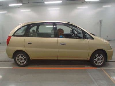 TOYOTA Nadia, 2000 год., лот 10094 - фото 3
