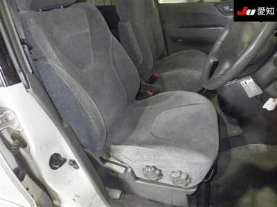 MITSUBISHI Chariot Grandis, 2000 год., лот 30500 - фото 6