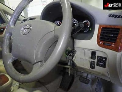 TOYOTA Ipsum, 2004 год., лот 30086 - фото 5