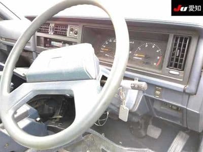 NISSAN Largo, 1991 год., лот 6017 - фото 5