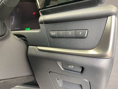 LEXUS Rz, 2023 год., лот 3001 - фото 5