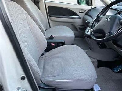 MITSUBISHI Grandis, 2005 год., лот 90100 - фото 7