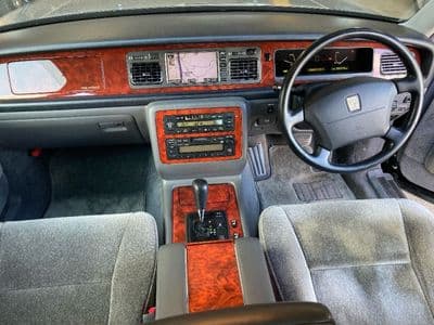 TOYOTA Century, 2015 год., лот 107 - фото 3