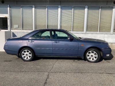 NISSAN Gloria, 2000 год., лот 356 - фото 3