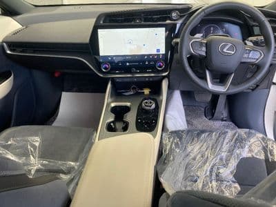 LEXUS Rz, 2023 год., лот 3008 - фото 4