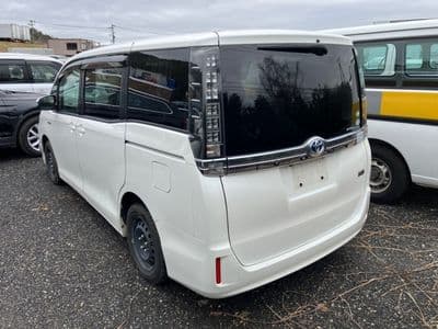 TOYOTA Voxy, 2015 год., лот 14035 - фото 2