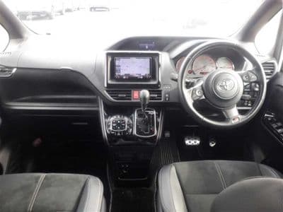 TOYOTA Noah, 2018 год., лот 14023 - фото 3