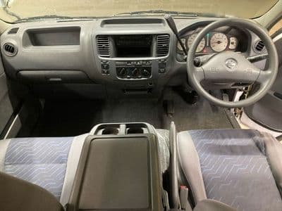 NISSAN Caravan Bus, 2002 год., лот 113 - фото 3