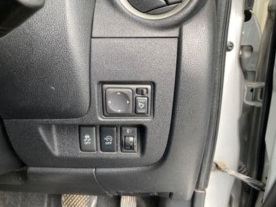 NISSAN Latio, 2013 год., лот 2057 - фото 5