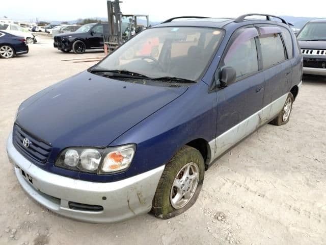 TOYOTA Ipsum, 1996 год., лот 836
