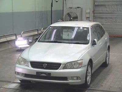 TOYOTA Altezza Wagon, 2002 год., лот 4 - фото 3