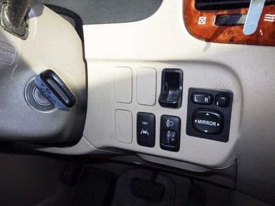 TOYOTA Ipsum, 2005 год., лот 5002 - фото 6