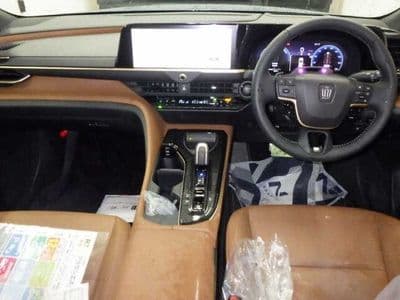 TOYOTA Crown Estate, 2025 год., лот 1538 - фото 3